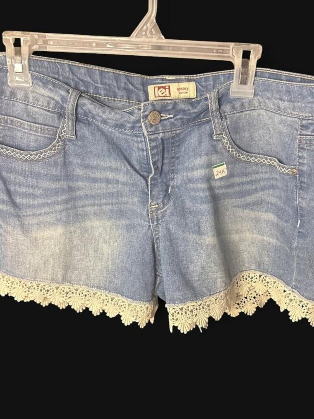 24K-🌸 Y2K L.E.I. Ashley Low-Rise Lace Trim Denim...